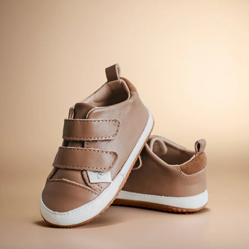 The Low Top